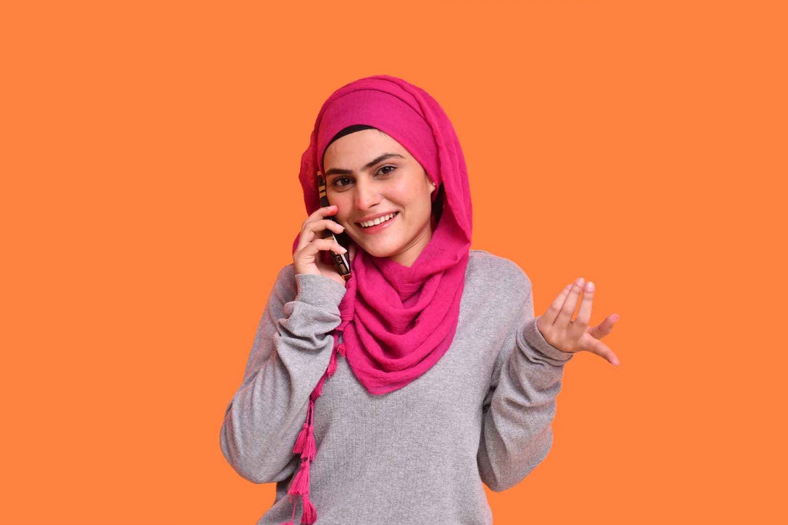 Can an AI Voice Agent Speak Emirati Arabic? What Actually Works for UAE Callers